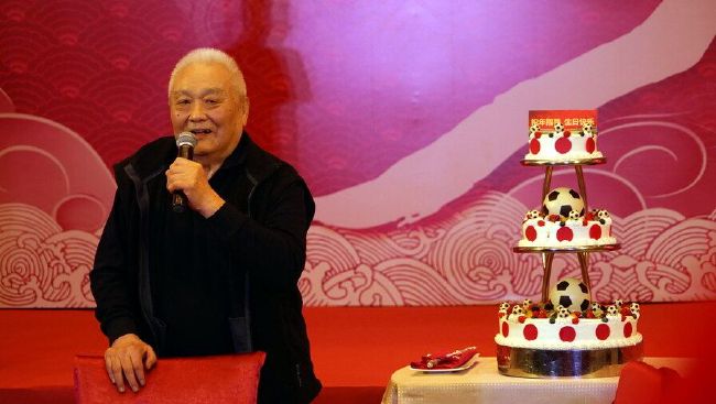 清纯女友被开发系列小说